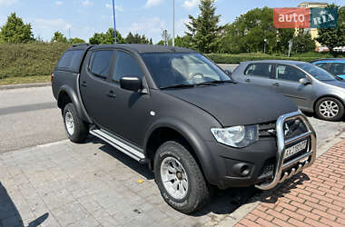 Пікап Mitsubishi L 200 2010 в Харкові