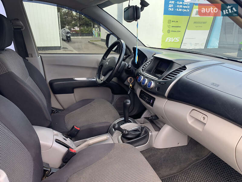 Пікап Mitsubishi L 200 2008 в Лубнах фото 5 Пікап Mitsubishi L 200 2008 в Лубнах