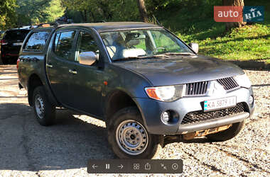 Пикап Mitsubishi L 200 2007 в Киеве