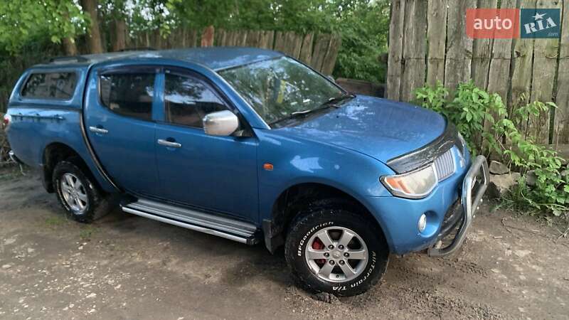 Пикап Mitsubishi L 200 2008 в Могилев-Подольске