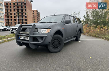 Пікап Mitsubishi L 200 2008 в Києві