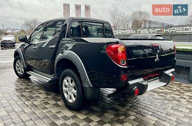 Пикап Mitsubishi L 200 2009 в Киеве