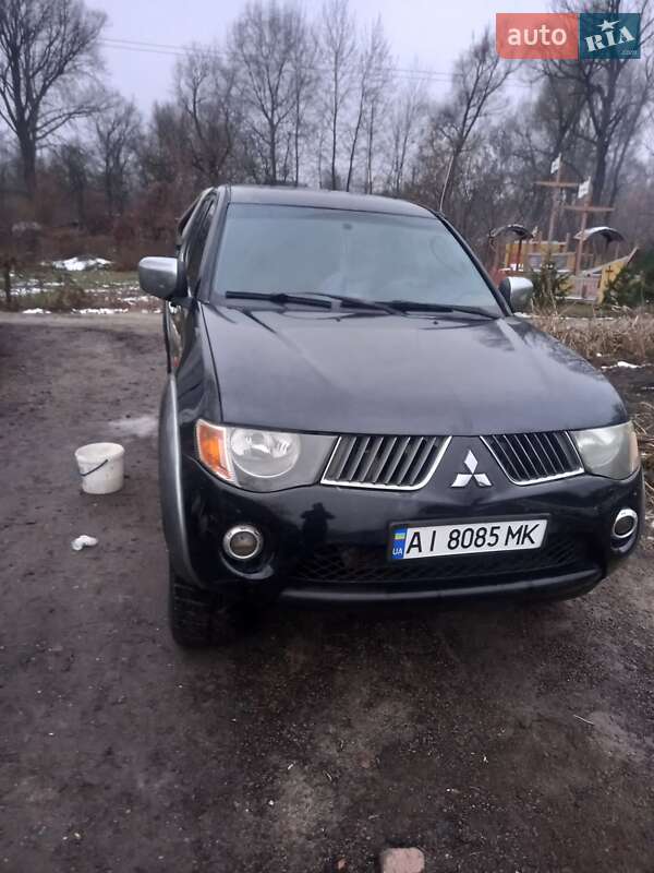 Пикап Mitsubishi L 200 2008 в Киеве фото 2 Пикап Mitsubishi L 200 2008 в Киеве