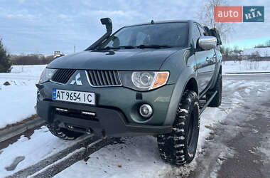 Пікап Mitsubishi L 200 2008 в Долині