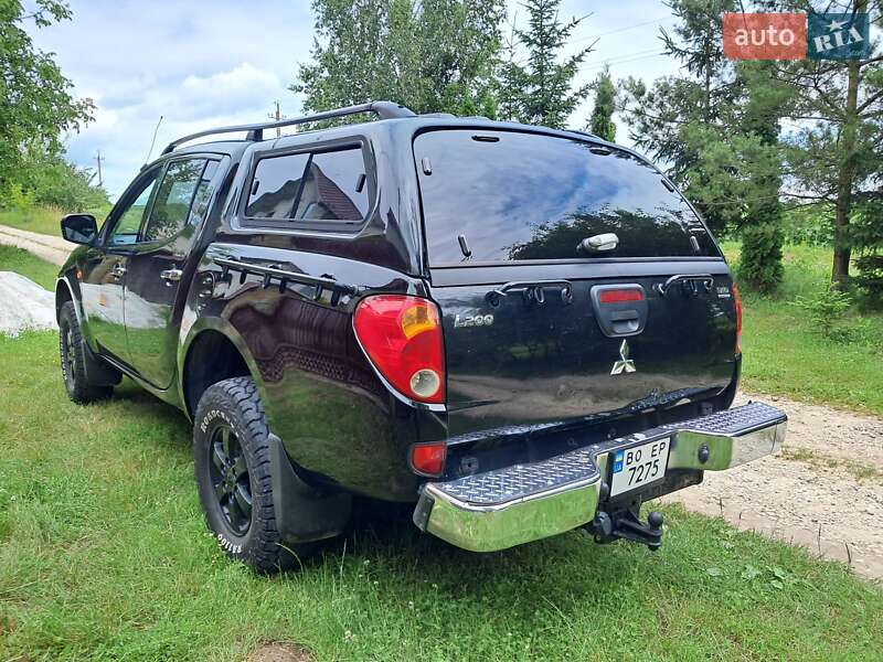 Пікап Mitsubishi L 200 2007 в 