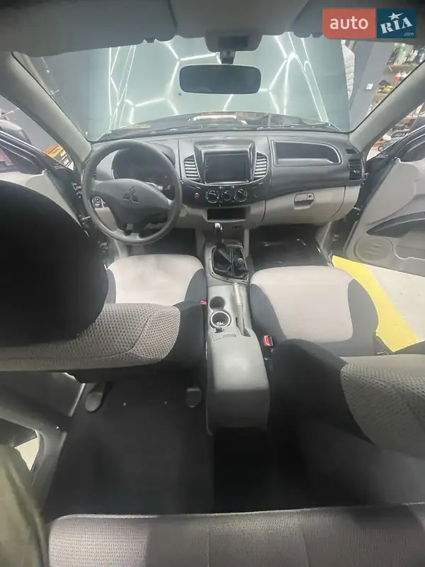 Пікап Mitsubishi L 200 2007 в 