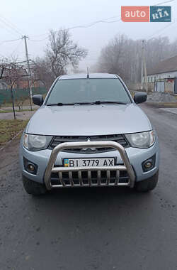 Пикап Mitsubishi L 200 2013 в Карловке