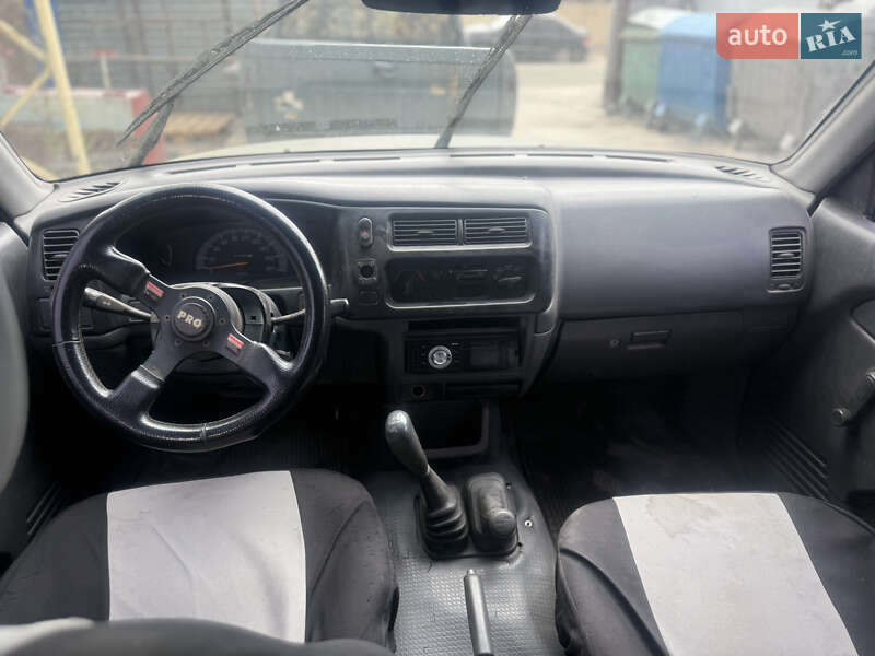 Пикап Mitsubishi L 200 2006 в Киеве