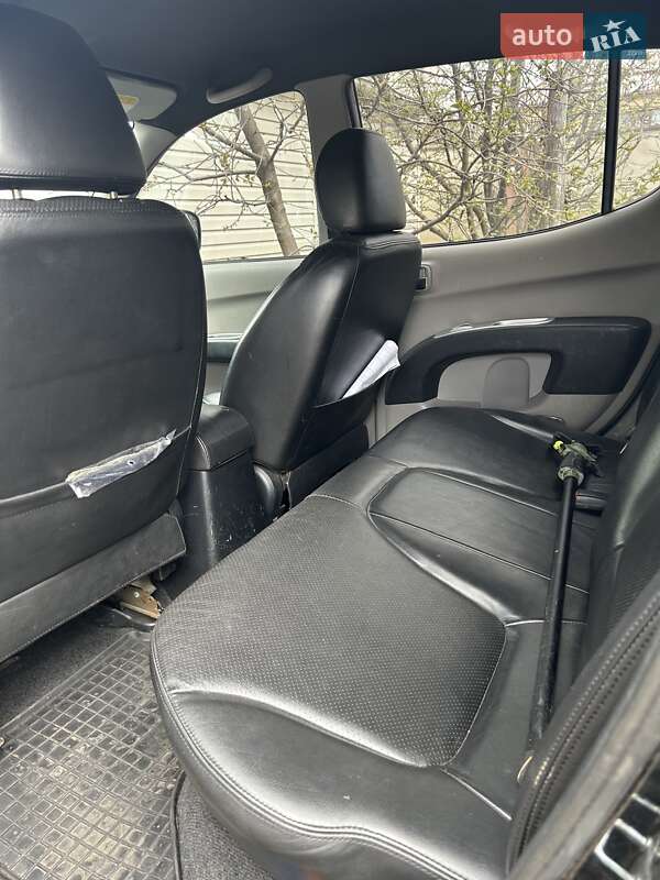 Пикап Mitsubishi L 200 2011 в Харькове фото 6 Пикап Mitsubishi L 200 2011 в Харькове