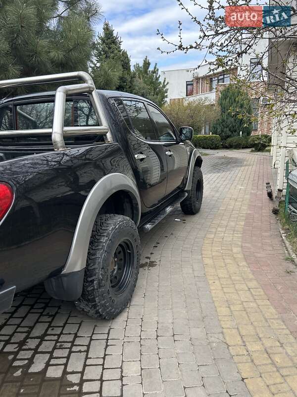 Пикап Mitsubishi L 200 2011 в Харькове фото 11 Пикап Mitsubishi L 200 2011 в Харькове