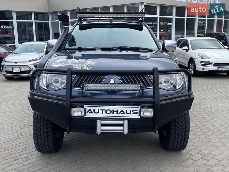 Пікап Mitsubishi L 200 2008 в 