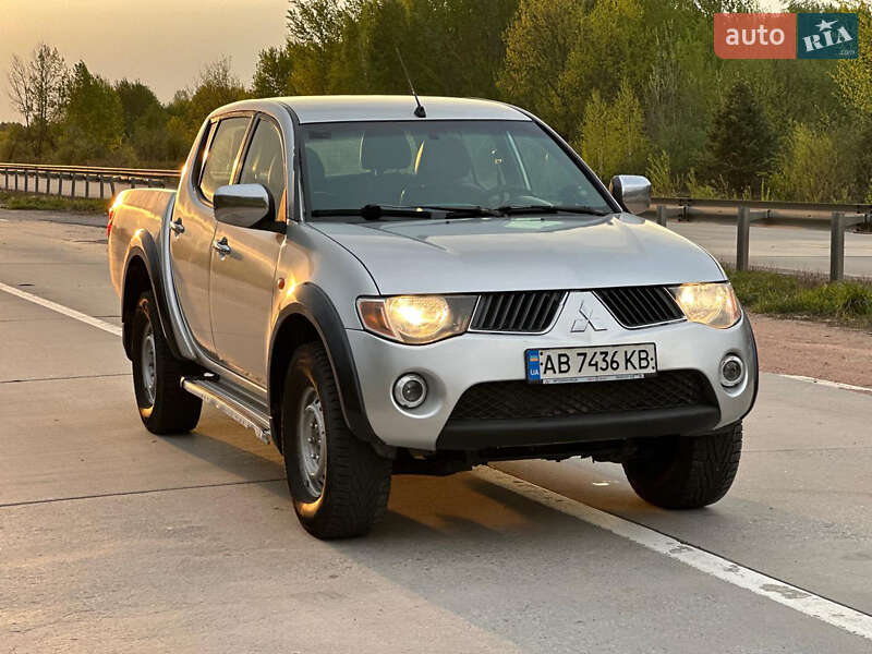 Mitsubishi L 200 2008