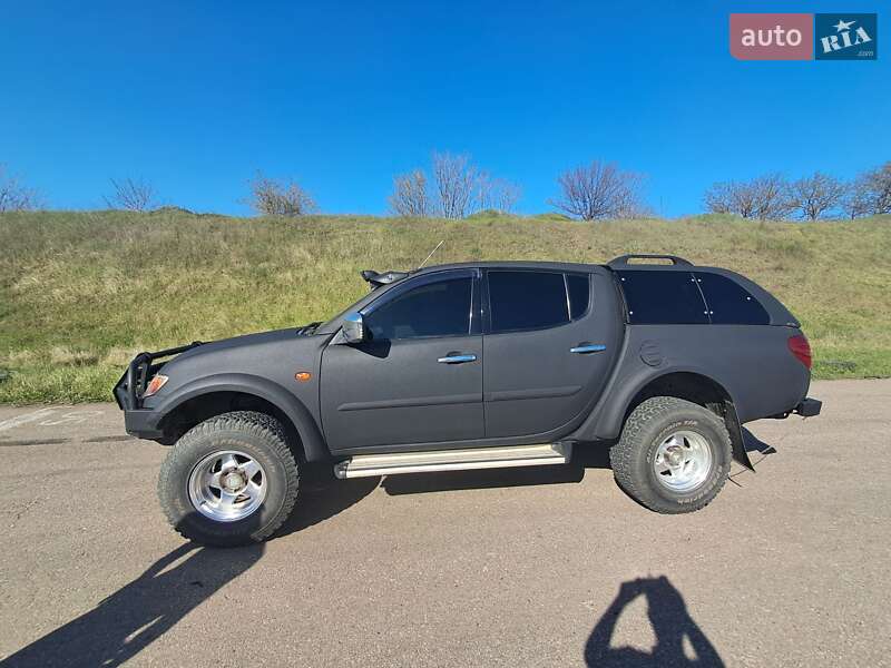 Пикап Mitsubishi L 200 2008 в Одессе
