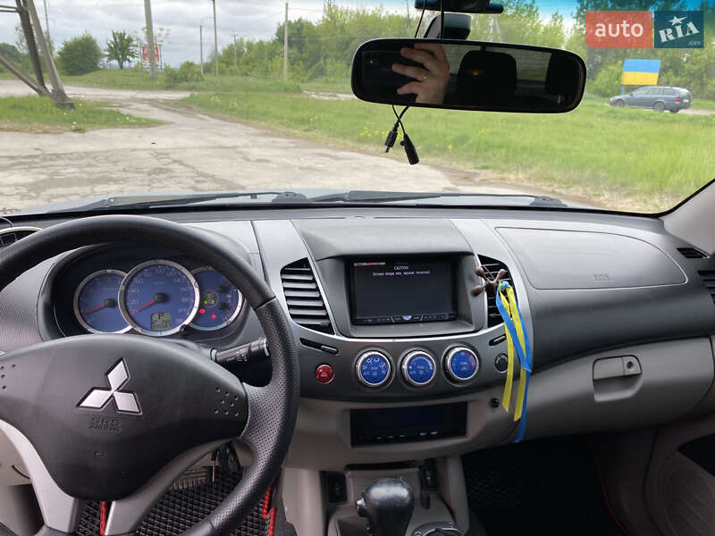 Пікап Mitsubishi L 200 2008 в Здолбуніві