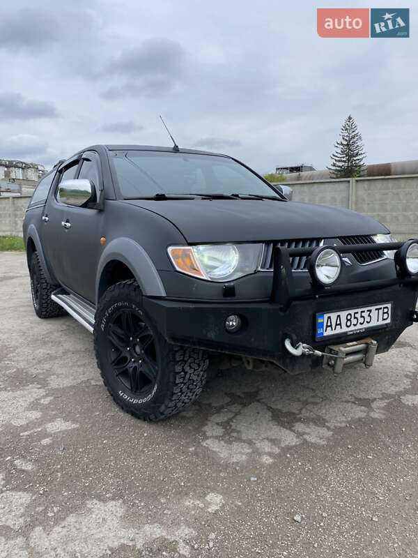 Пікап Mitsubishi L 200 2008 в Здолбуніві