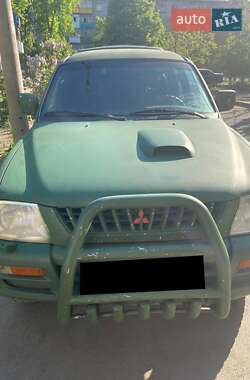 Пикап Mitsubishi L 200 2001 в Краматорске