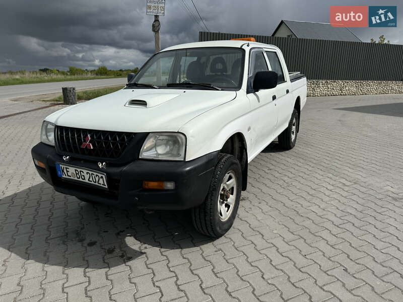 Пикап Mitsubishi L 200 2002 в Тернополе