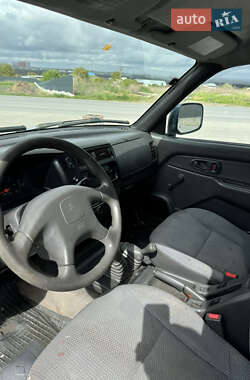 Пикап Mitsubishi L 200 2002 в 