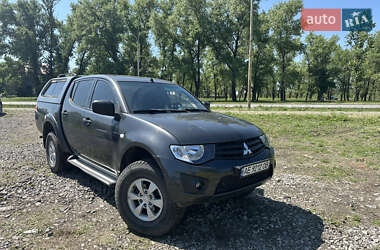 Пікап Mitsubishi L 200 2013 в Павлограді