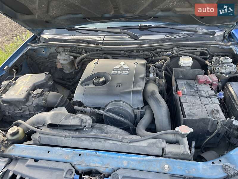 Пікап Mitsubishi L 200 2007 в Києві