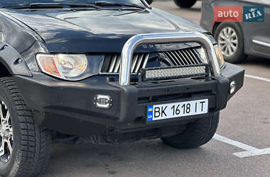 Пикап Mitsubishi L 200 2007 в 