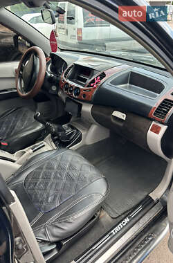 Пикап Mitsubishi L 200 2007 в 