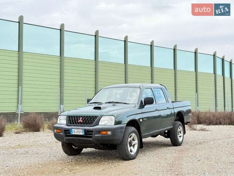 Mitsubishi L 200 2002