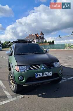 Пікап Mitsubishi L 200 2007 в Львові