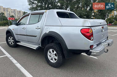 Пікап Mitsubishi L 200 2008 в 