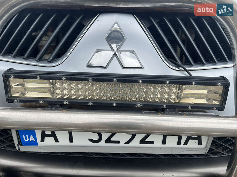 Пикап Mitsubishi L 200 2008 в Киеве