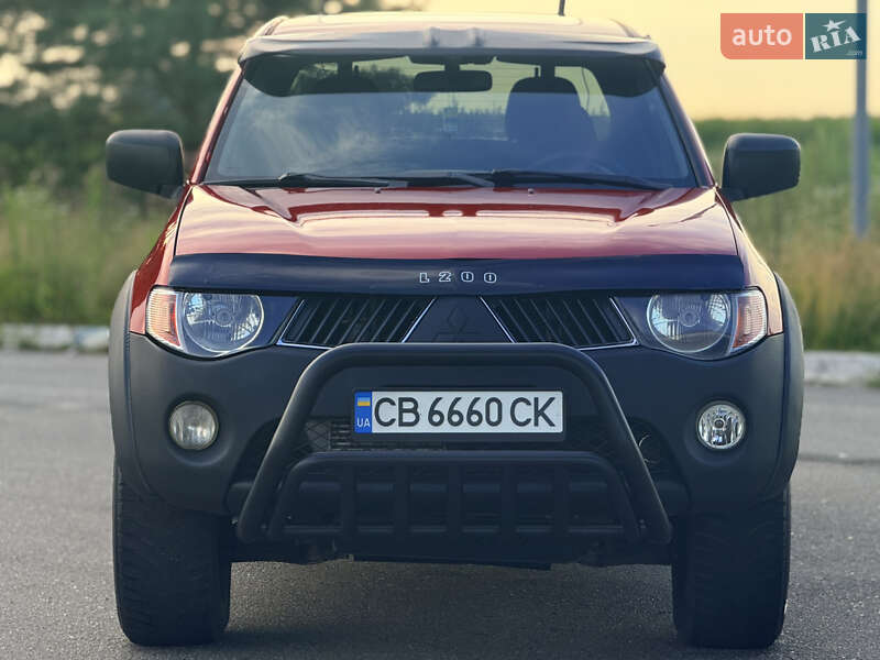Пикап Mitsubishi L 200 2008 в Мене