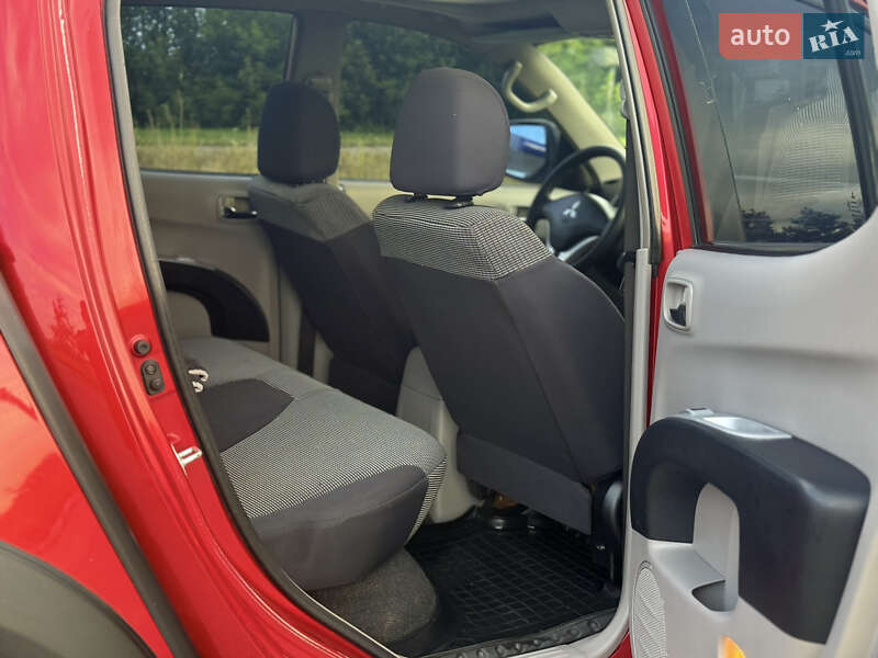 Пикап Mitsubishi L 200 2008 в Мене