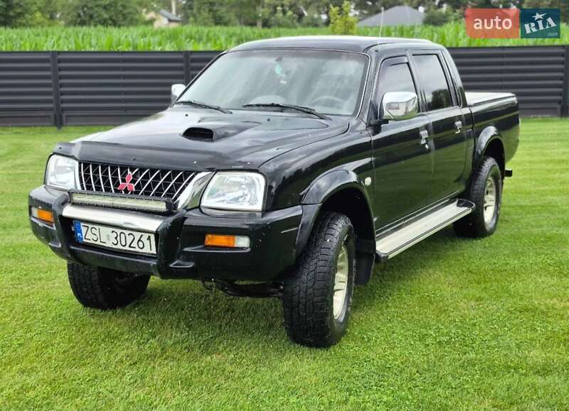Mitsubishi L 200 1994