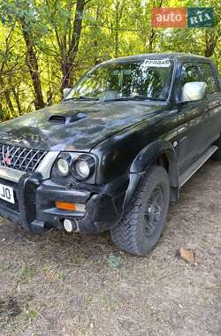 Пикап Mitsubishi L 200 2004 в 