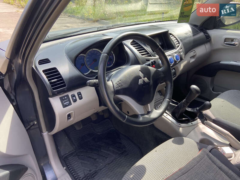 Пикап Mitsubishi L 200 2008 в Житомире