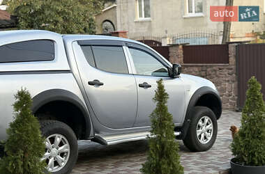 Пикап Mitsubishi L 200 2011 в 