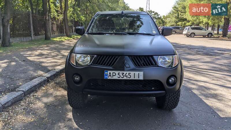 Mitsubishi L 200 2008