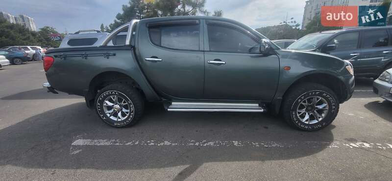 Пікап Mitsubishi L 200 2007 в Одесі