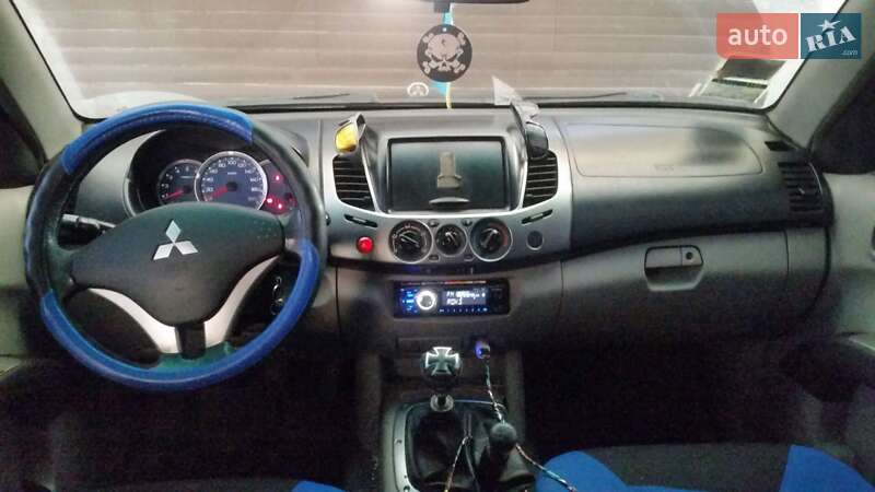 Пікап Mitsubishi L 200 2007 в Одесі