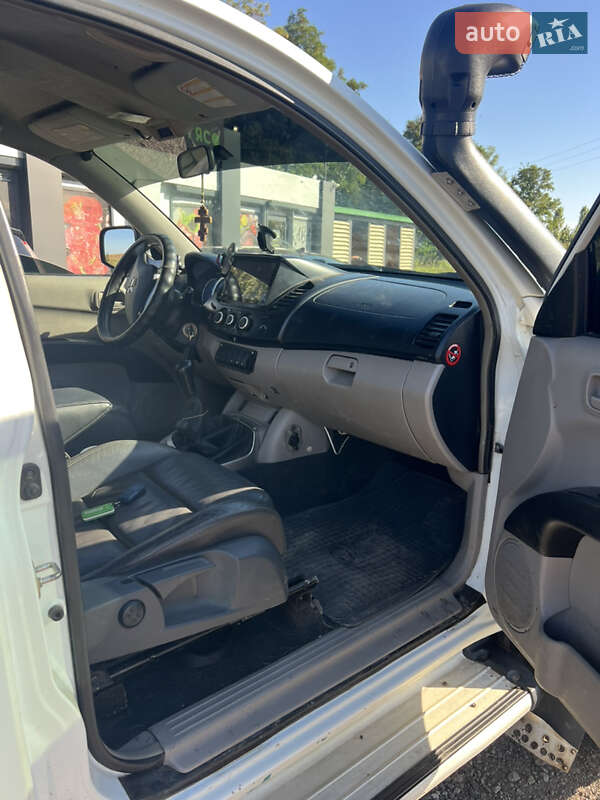 Пикап Mitsubishi L 200 2007 в Пирятине