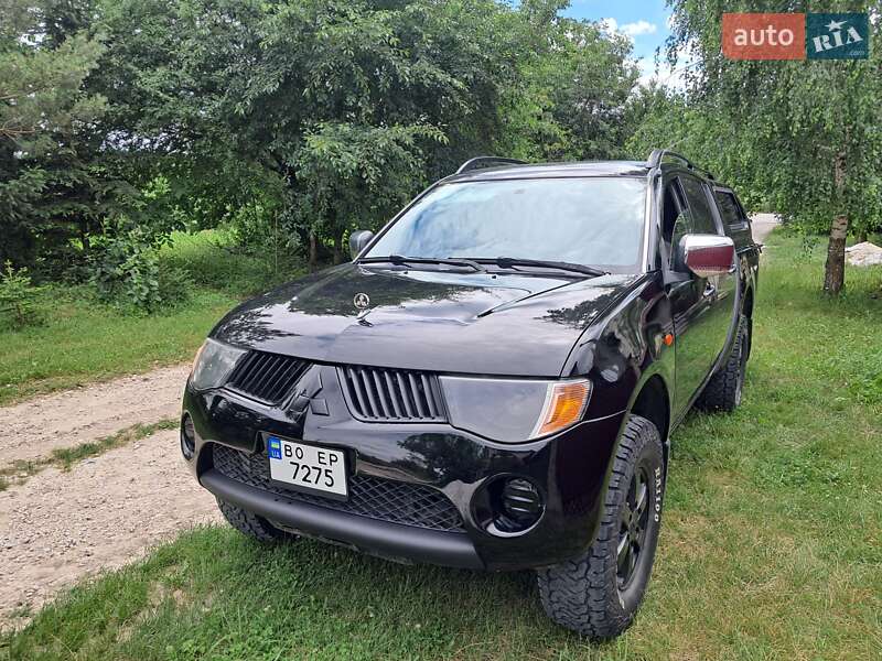Пикап Mitsubishi L 200 2007 в Львове