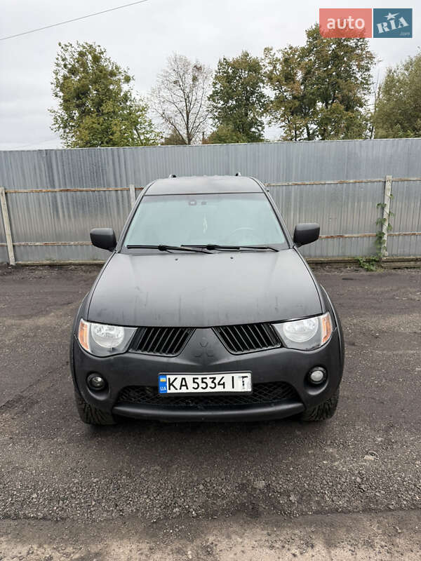 Пикап Mitsubishi L 200 2007 в Житомире