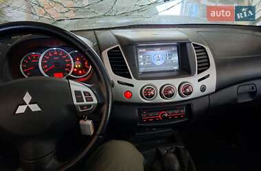 Пикап Mitsubishi L 200 2014 в 