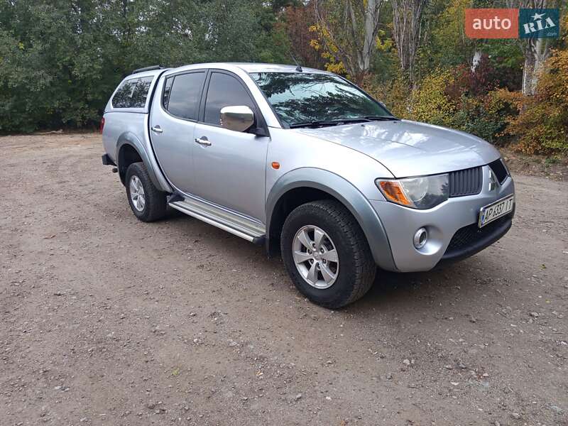Mitsubishi L 200 2008