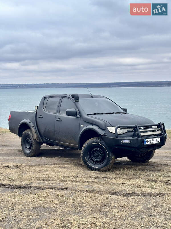 Пикап Mitsubishi L 200 2013 в Одессе фото 6 Пикап Mitsubishi L 200 2013 в Одессе