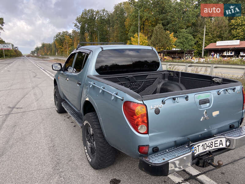 Пикап Mitsubishi L 200 2007 в Житомире
