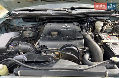 Пикап Mitsubishi L 200 2007 в 