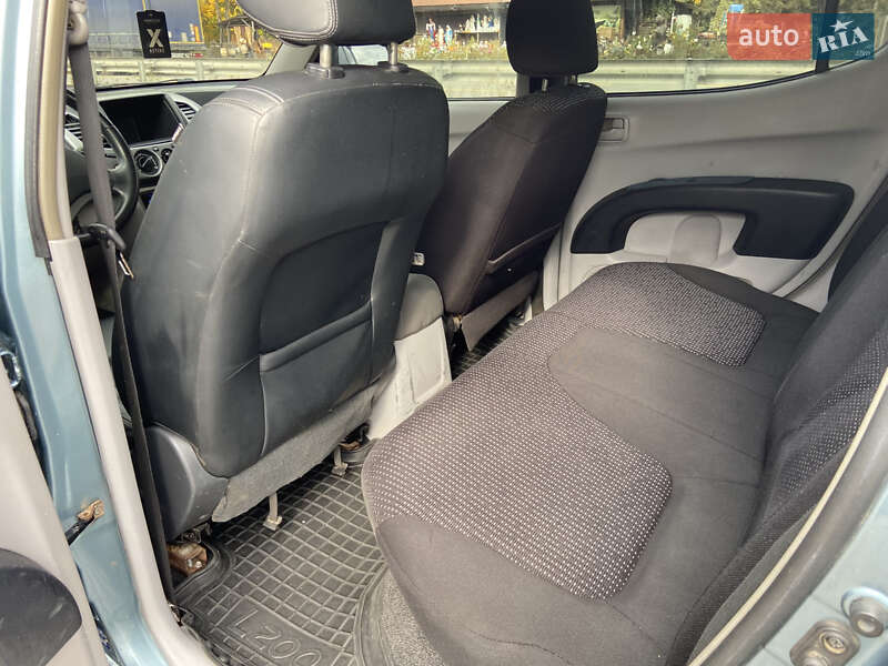 Пикап Mitsubishi L 200 2007 в Житомире