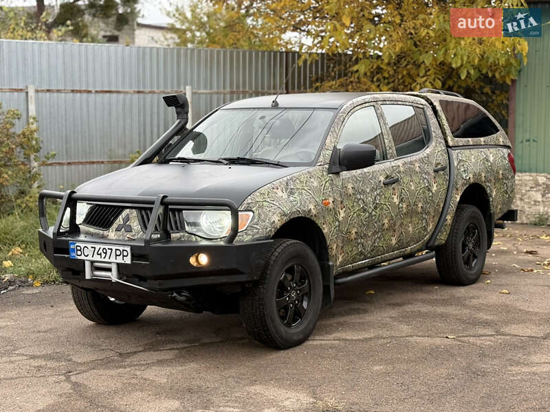 Пикап Mitsubishi L 200 2008 в Житомире фото 10 Пикап Mitsubishi L 200 2008 в Житомире
