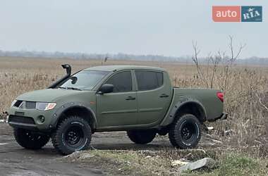 Пікап Mitsubishi L 200 2008 в Житомирі